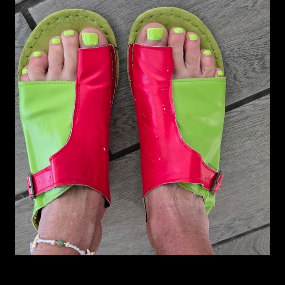 Unbranded Red and Lime Green Colorblock Leather‎ Asymmetrical Buckle Sandals 9